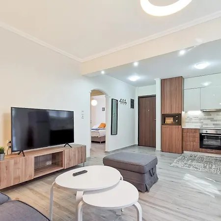 Apartment Charming 2bd Next To Metro Station *